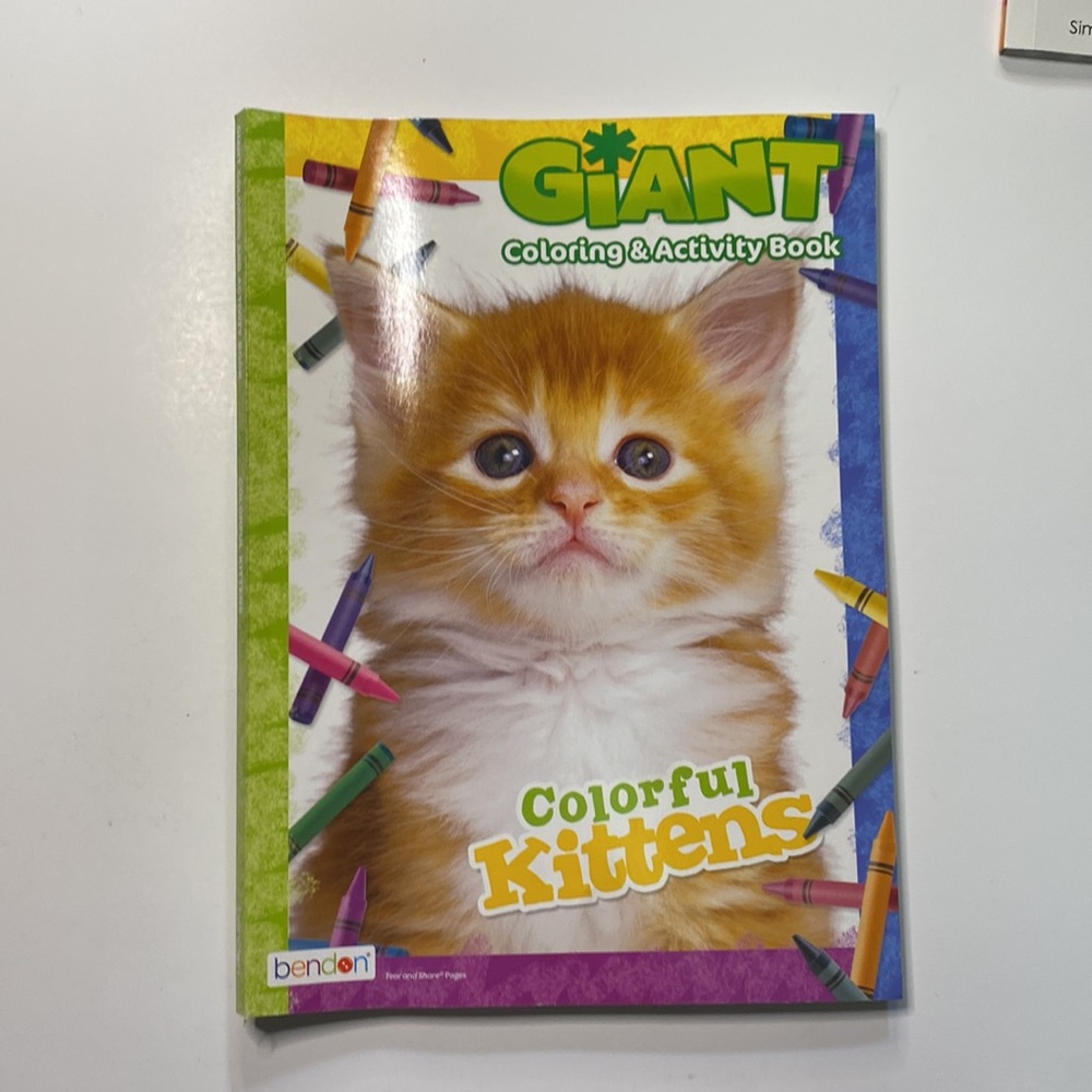 NWT Colouring bundle - Picture 6 of 12